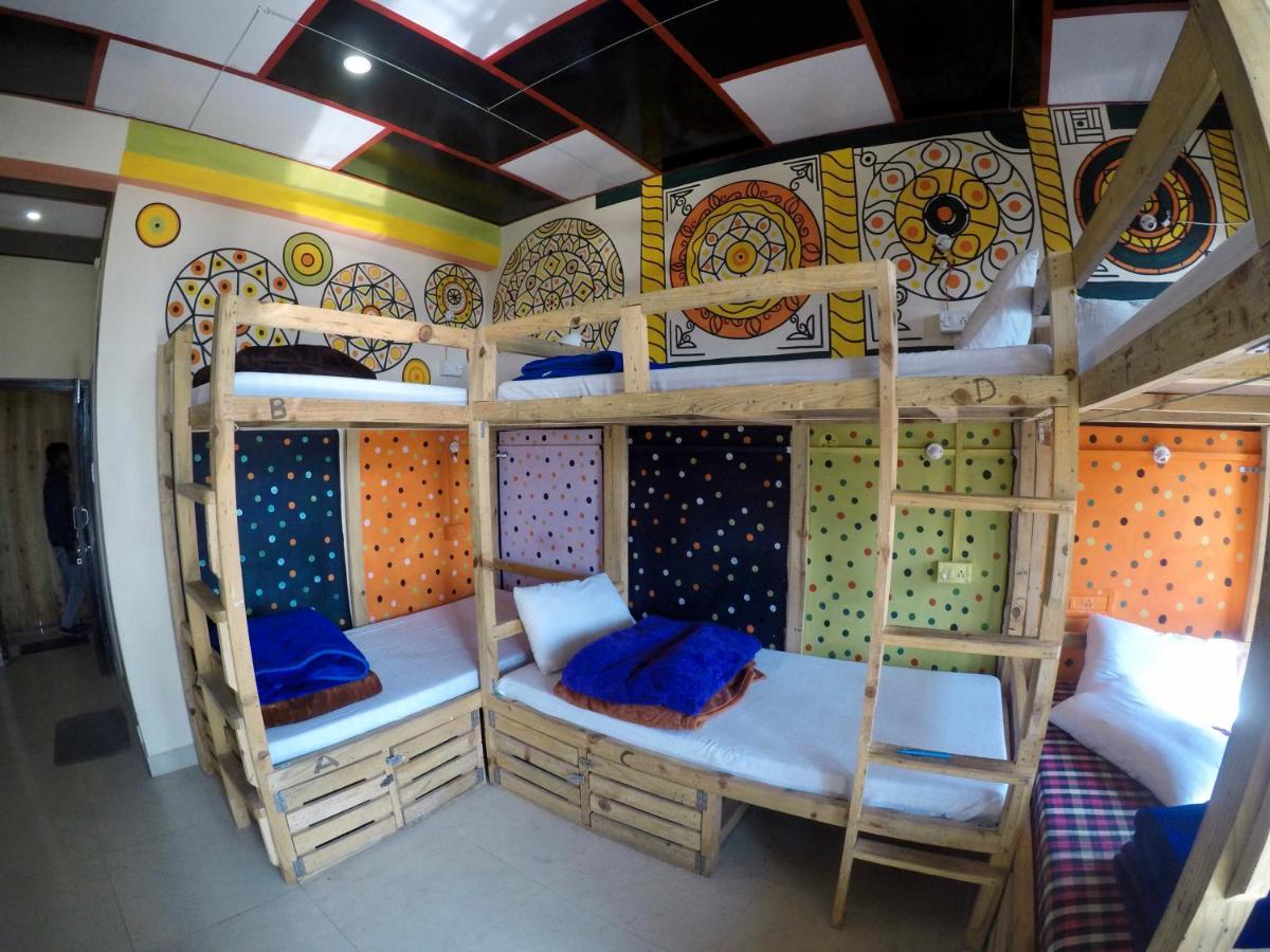 La Vaca India Mcleodganj Hostel แมคลอยด์กันจ์ ภายนอก รูปภาพ
