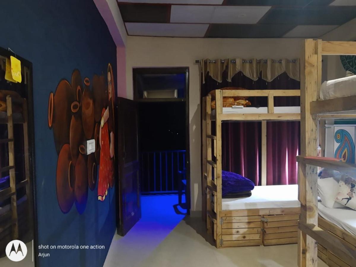 La Vaca India Mcleodganj Hostel แมคลอยด์กันจ์ ภายนอก รูปภาพ