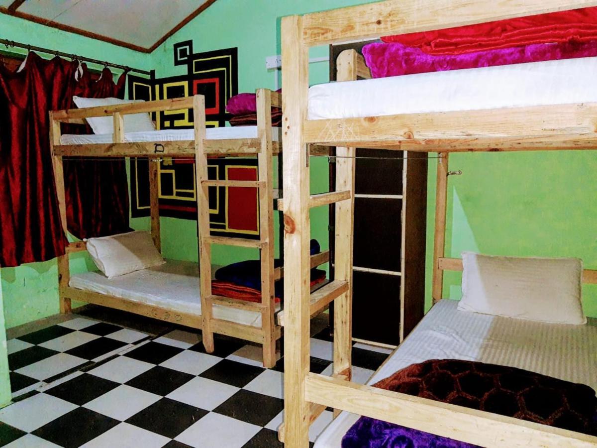 La Vaca India Mcleodganj Hostel แมคลอยด์กันจ์ ภายนอก รูปภาพ