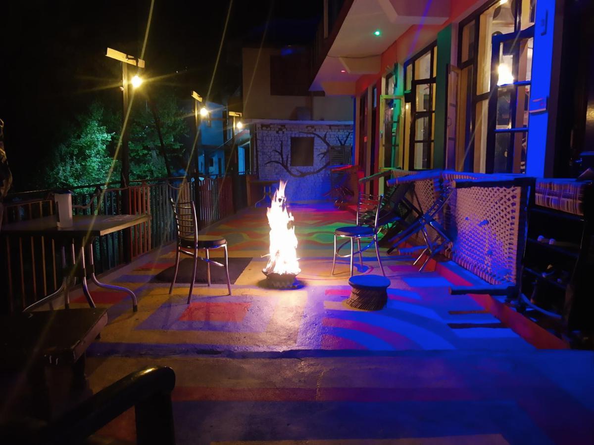 La Vaca India Mcleodganj Hostel แมคลอยด์กันจ์ ภายนอก รูปภาพ