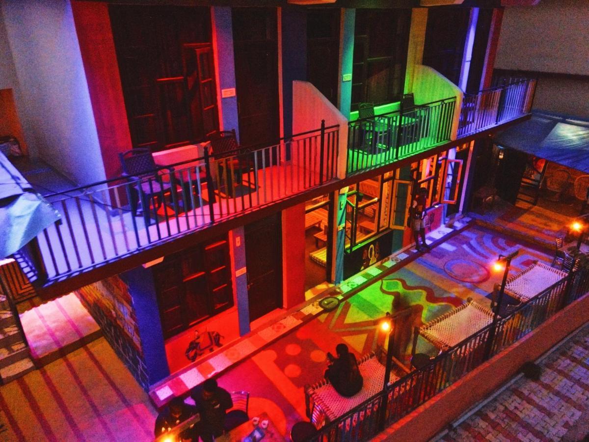 La Vaca India Mcleodganj Hostel แมคลอยด์กันจ์ ภายนอก รูปภาพ