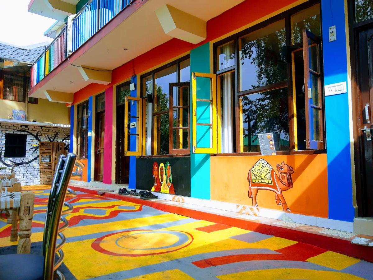La Vaca India Mcleodganj Hostel แมคลอยด์กันจ์ ภายนอก รูปภาพ