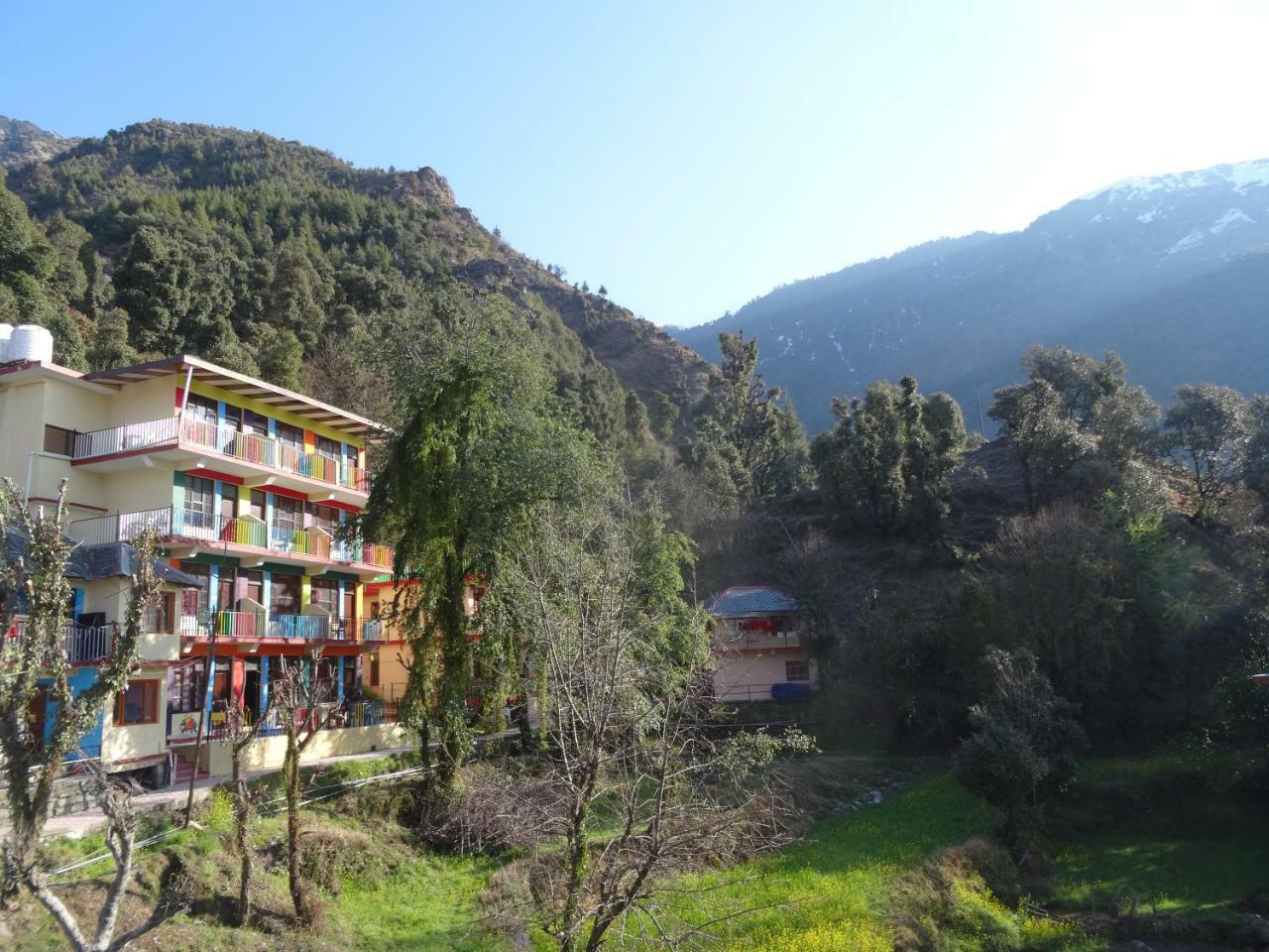La Vaca India Mcleodganj Hostel แมคลอยด์กันจ์ ภายนอก รูปภาพ