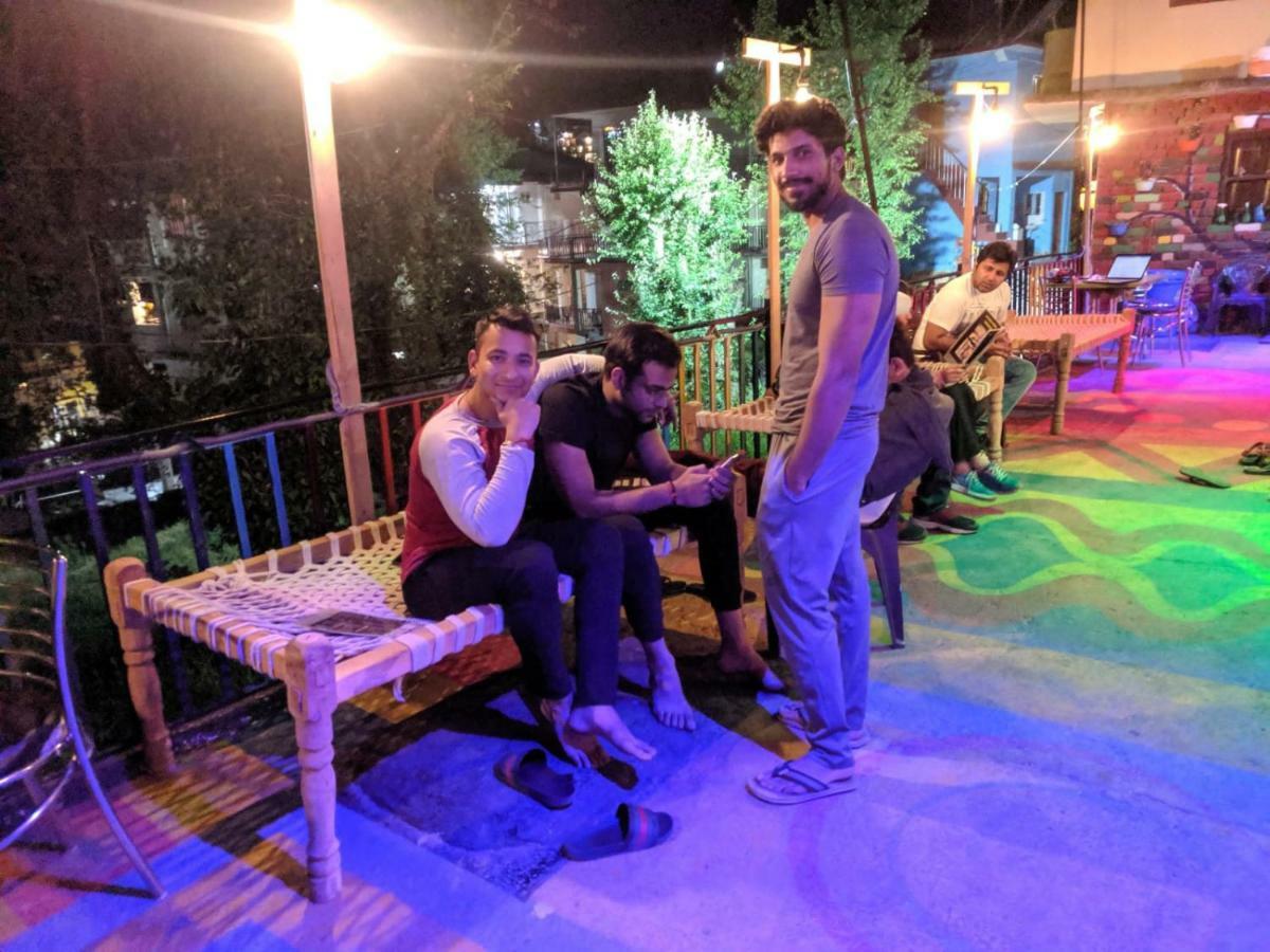 La Vaca India Mcleodganj Hostel แมคลอยด์กันจ์ ภายนอก รูปภาพ